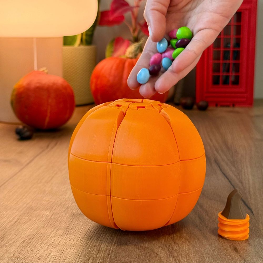 Dynia na Halloween - pojemnik na cukierki, dekoracja jesienna