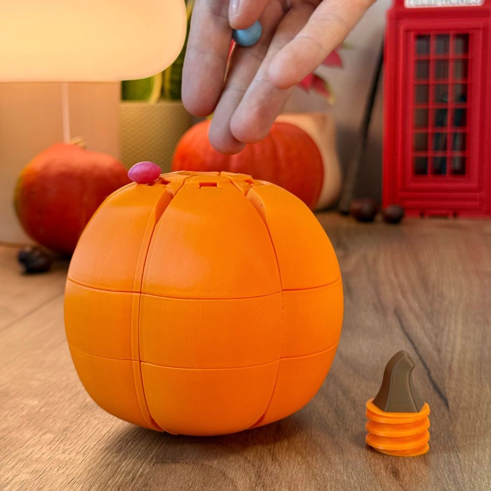 Dynia na Halloween - pojemnik na cukierki, dekoracja jesienna